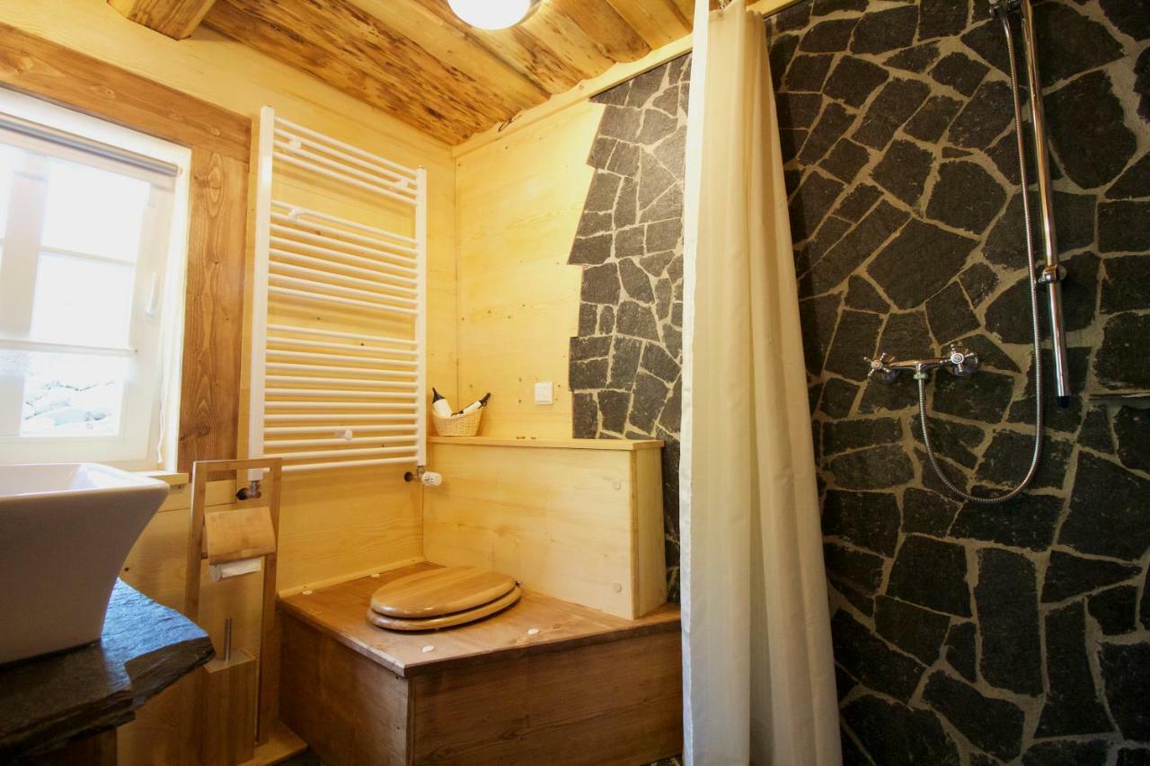 Ferienhaus Anno Dazumal, Wie Zu Opa'S Zeiten Klingenthal Buitenkant foto