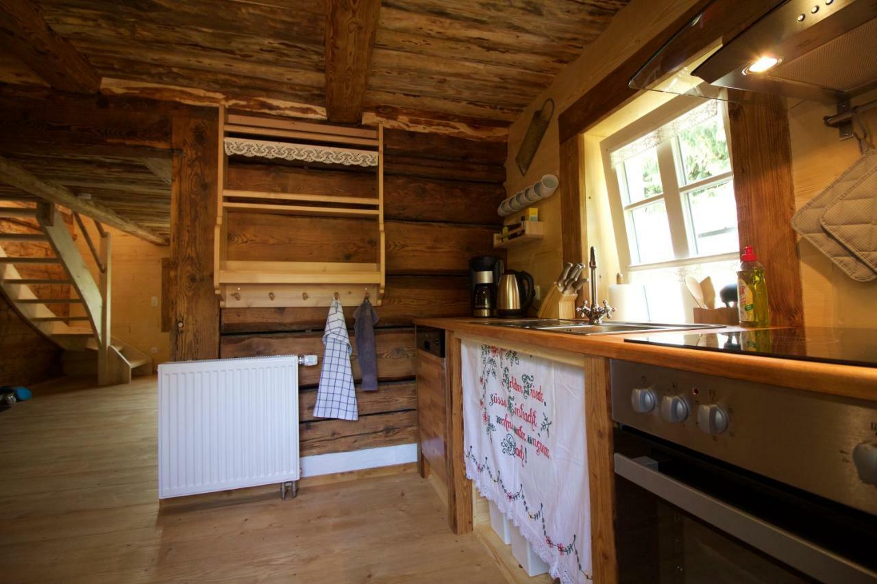 Ferienhaus Anno Dazumal, Wie Zu Opa'S Zeiten Klingenthal Buitenkant foto