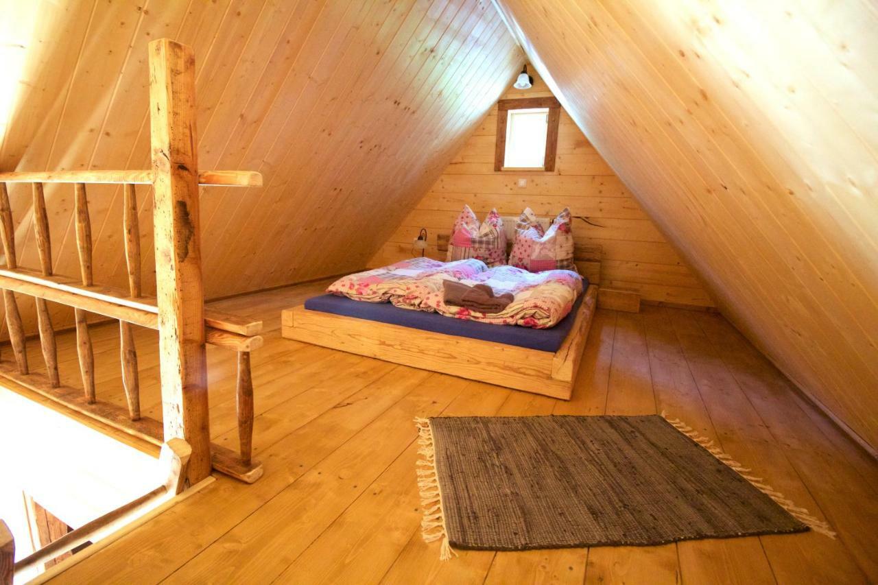 Ferienhaus Anno Dazumal, Wie Zu Opa'S Zeiten Klingenthal Buitenkant foto