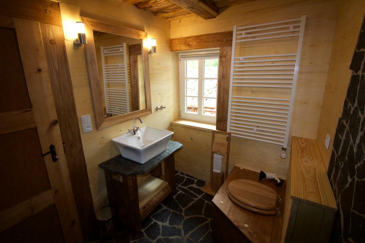 Ferienhaus Anno Dazumal, Wie Zu Opa'S Zeiten Klingenthal Buitenkant foto