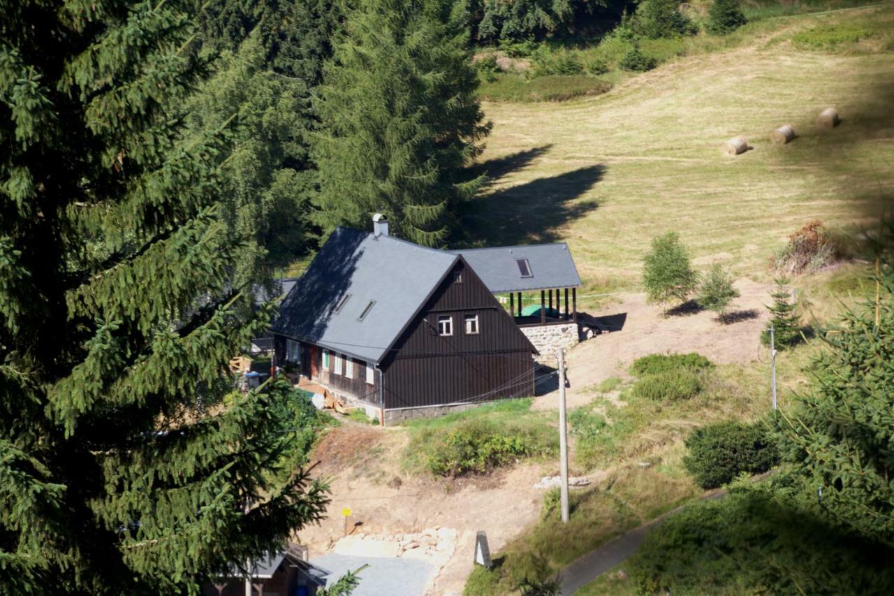 Ferienhaus Anno Dazumal, Wie Zu Opa'S Zeiten Klingenthal Buitenkant foto