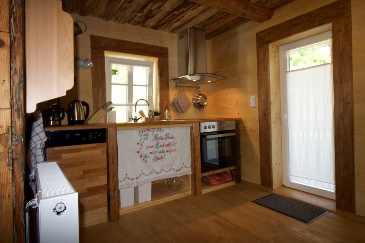 Ferienhaus Anno Dazumal, Wie Zu Opa'S Zeiten Klingenthal Buitenkant foto