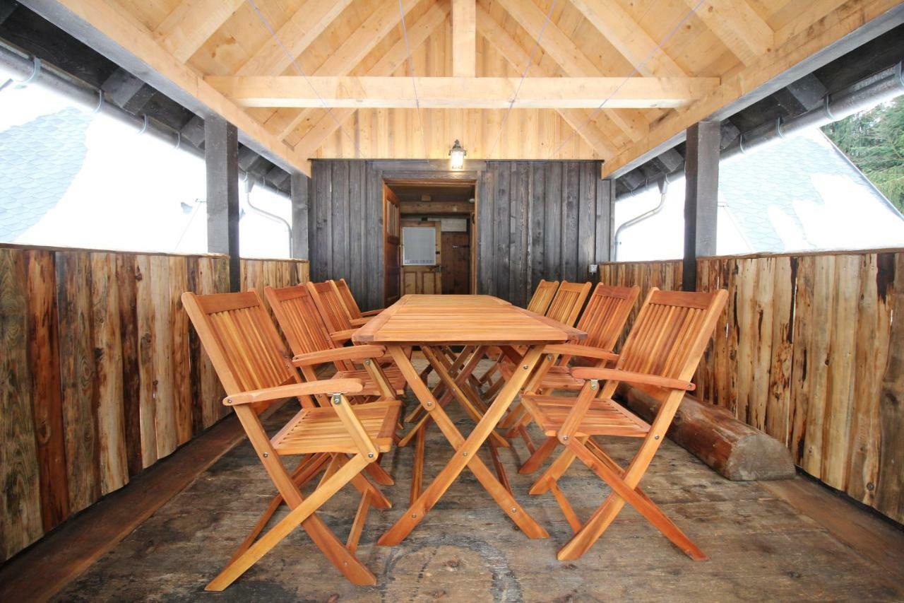 Ferienhaus Anno Dazumal, Wie Zu Opa'S Zeiten Klingenthal Buitenkant foto