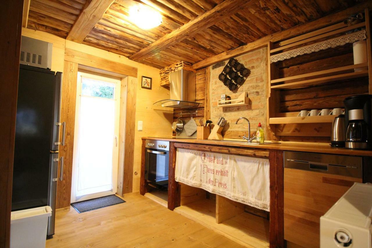 Ferienhaus Anno Dazumal, Wie Zu Opa'S Zeiten Klingenthal Buitenkant foto